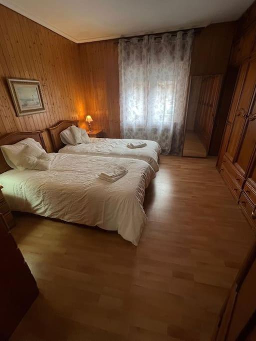 Ferienwohnung Piso 5 Min A Pie Del Centro Parking Gratis Valladolid Exterior foto
